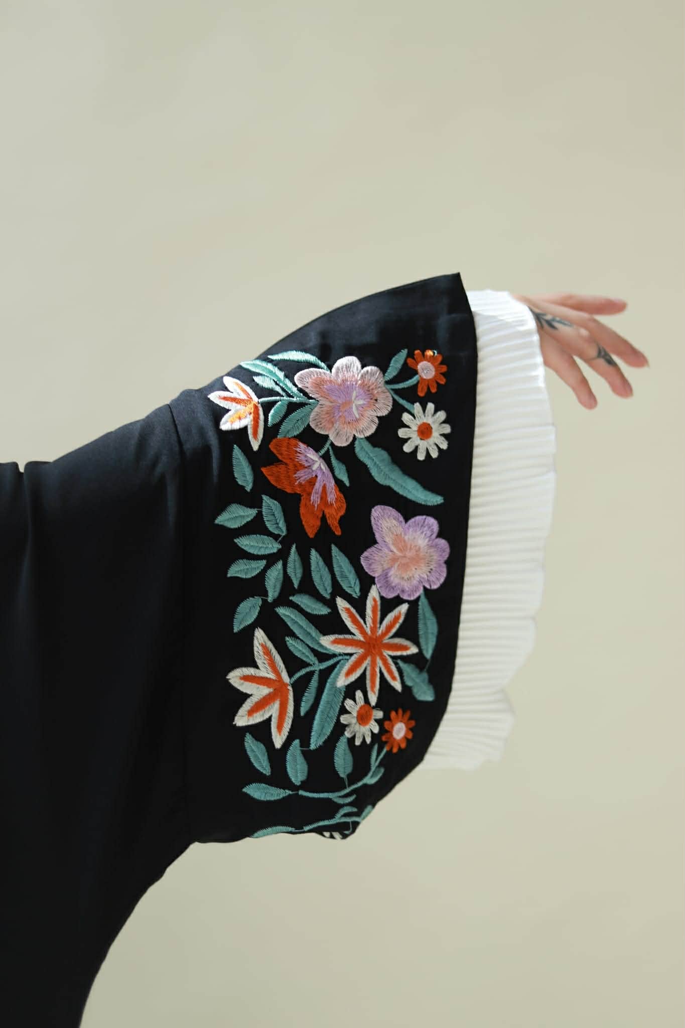 The Elara Abaya