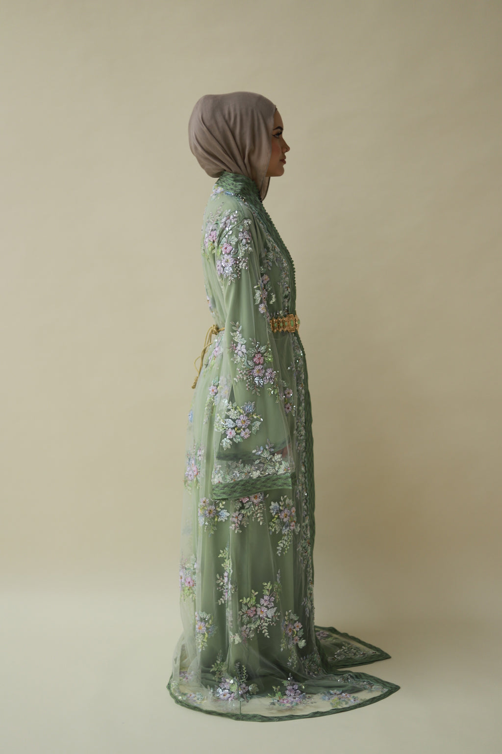 The É𝐭𝐨𝐢𝐥𝐞 𝐅𝐢𝐥𝐚𝐧𝐭𝐞 Kaftan