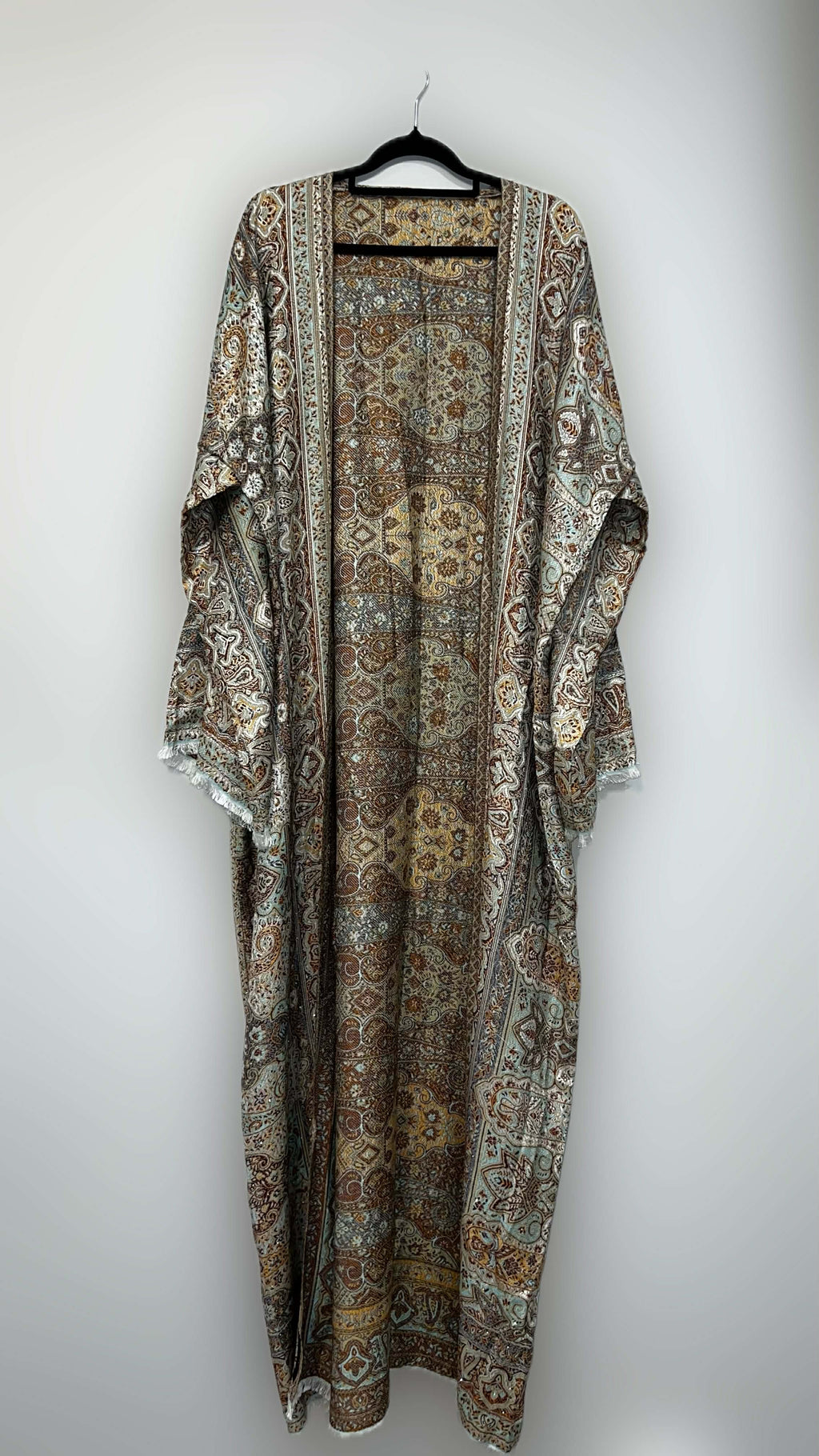 Pistachio Abaya